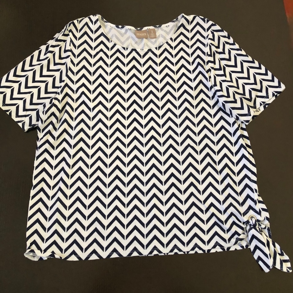 Womens' Top by Chicos, 3 (XL) , EUC, Chevron print - Picture 3 of 8